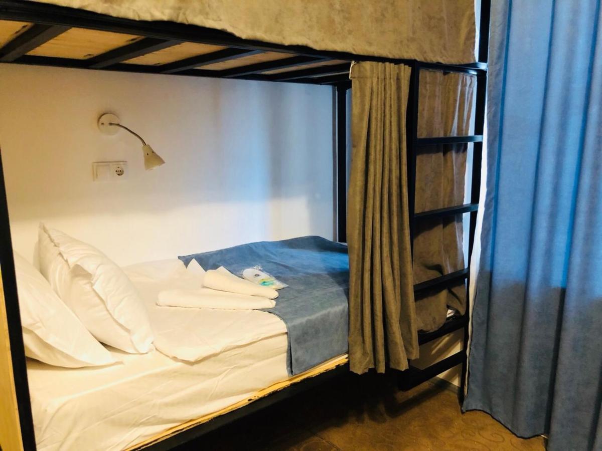 Sunny Hostel Tbilisi Eksteriør bilde